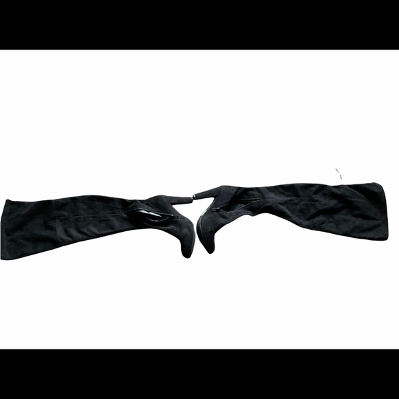 Over the knee boots - Picture 3 of 3